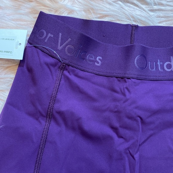 NWT Outdoor Voices Zoom 1.5” Bloomer Shorts in Açaí sz XXS - Picture 3 of 8